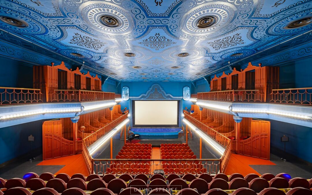 Cine Doré: ver clásicos por 3 € en el cine más bonito de Madrid